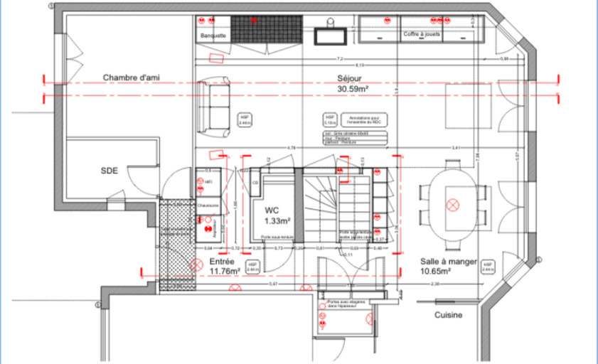 До и после:  Минималистичный дом с сеткой-гамаком во Франции