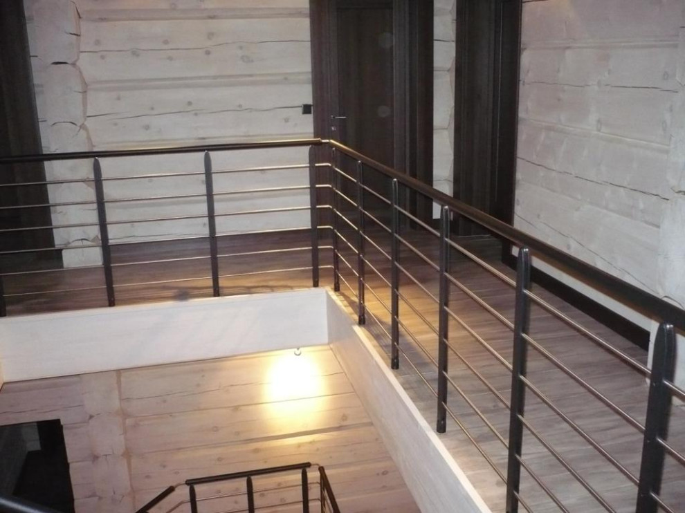 Laser Wood - Лестница с итальянским ограждением (2018)