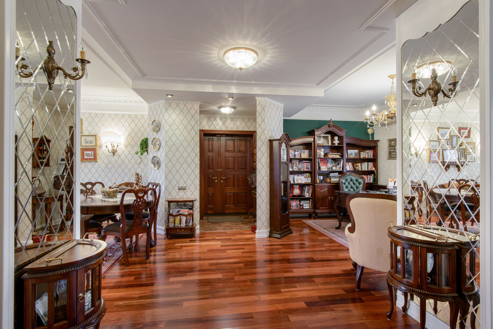 Обложка проекта: Квартира в классическом стиле