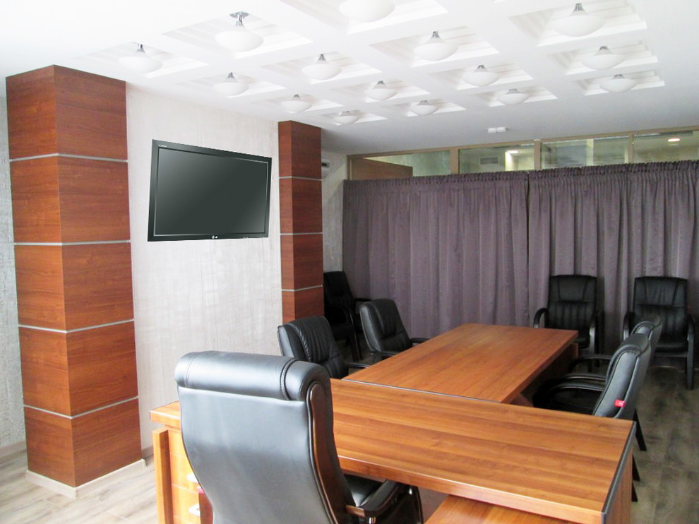 Офисы, кабинеты, лестничные марши, фасады