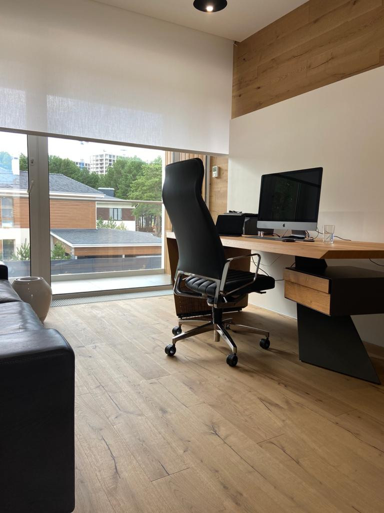 Дом молодого мужчины