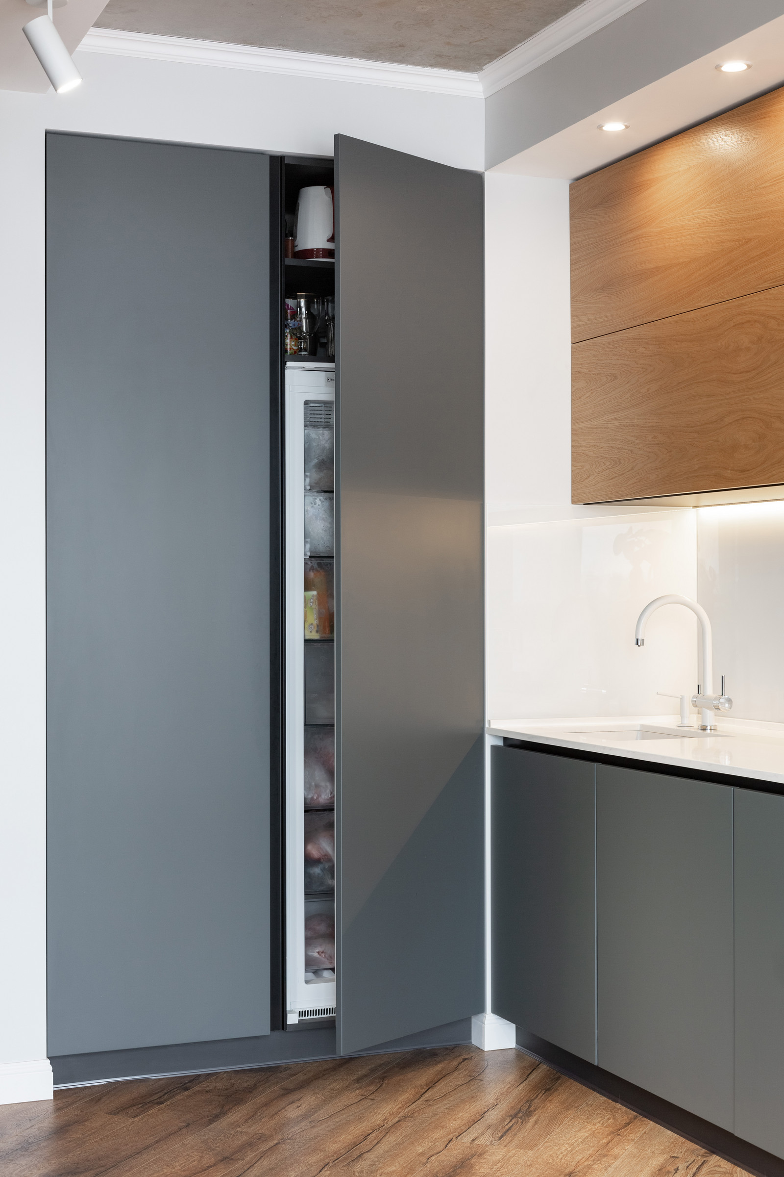 кухня хай тек