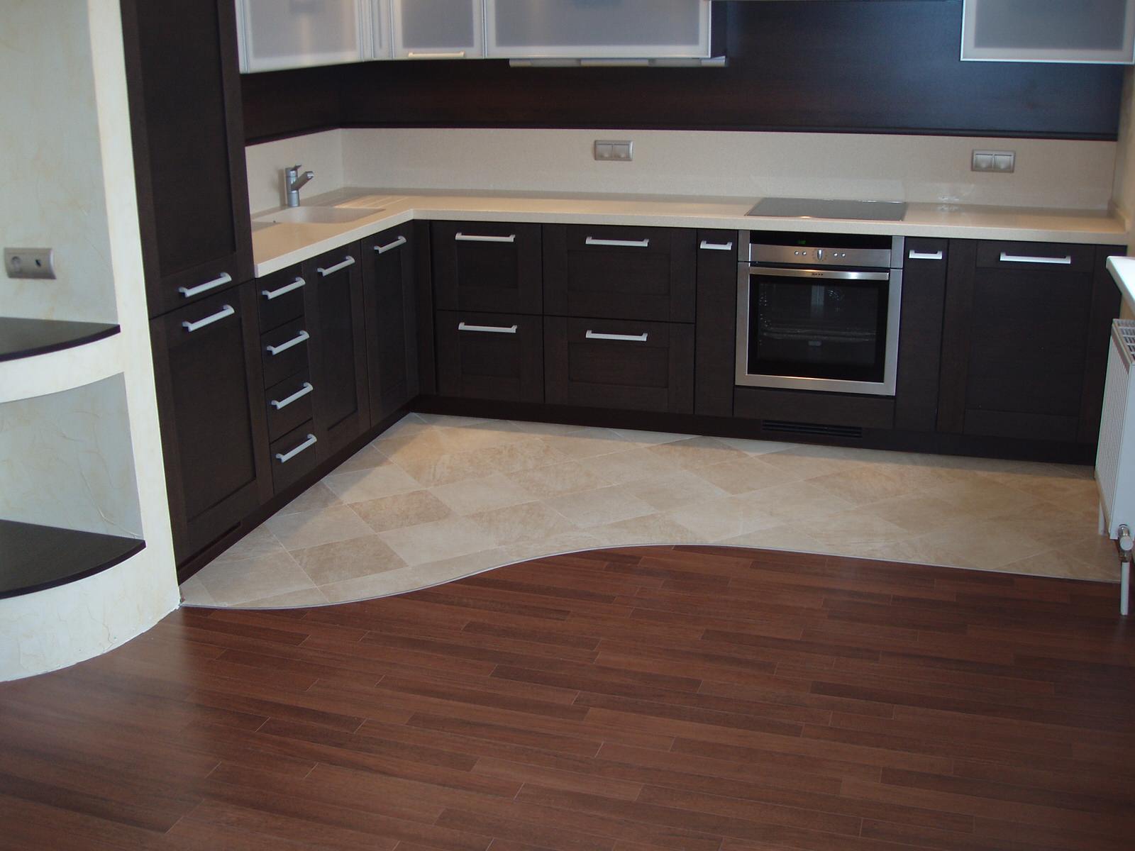 Алексaндp Вaжeнин