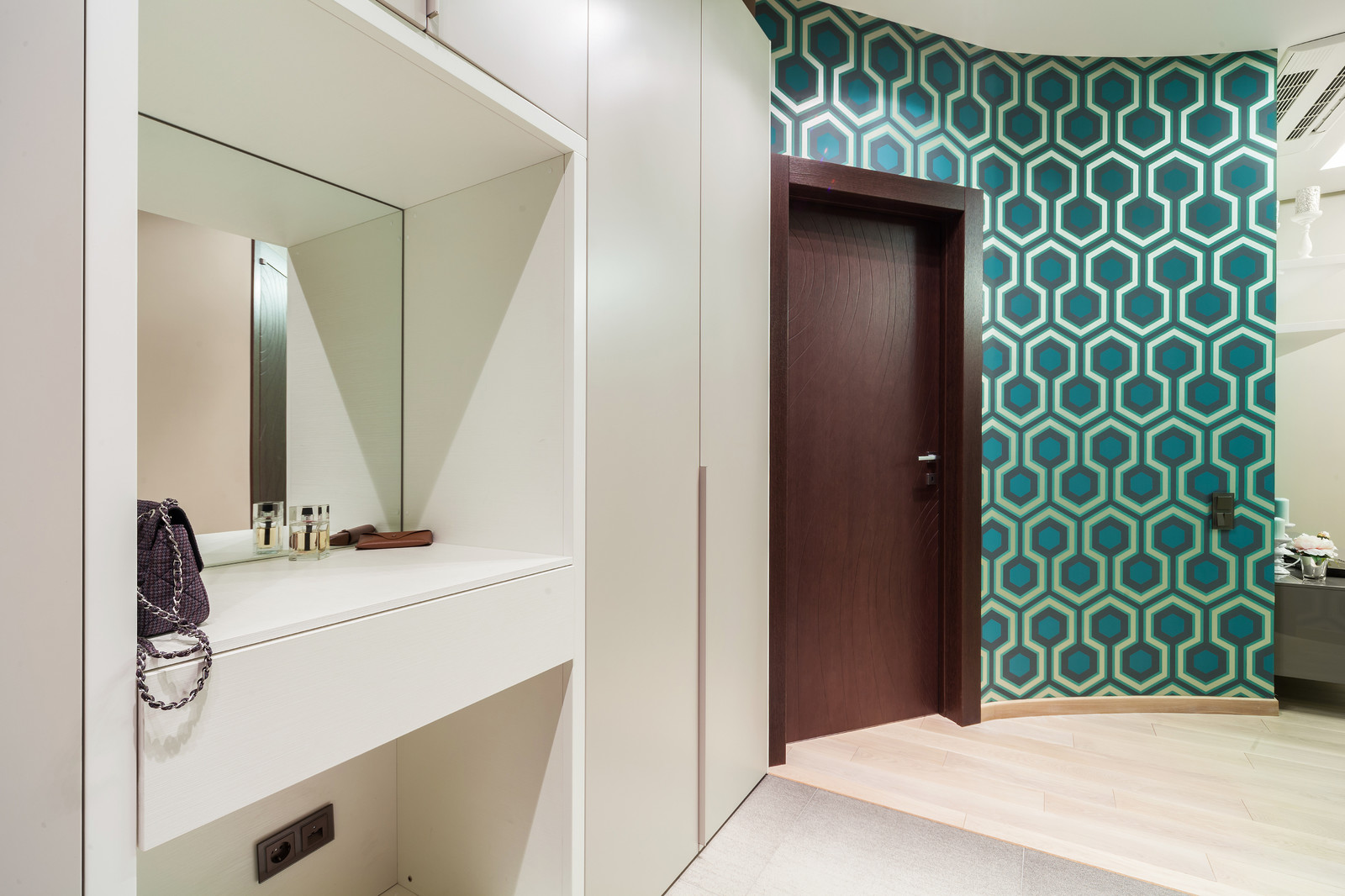 Изысканная геометрия.