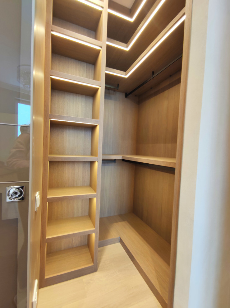 Гардеробная в 3-к новостройки 116 м2