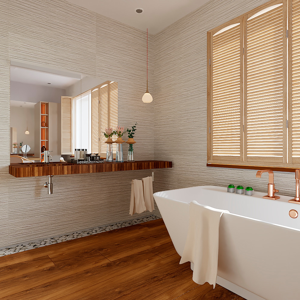 Светлая и разноцветная квартира для молодой девушки.