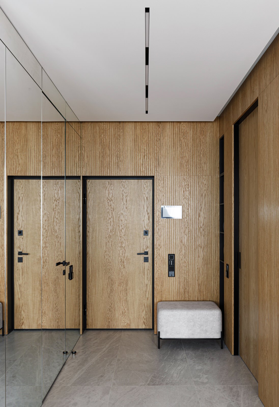 Обложка проекта: 27 Комплексное решение для квартиры в Москве (ЖК «Серебряный парк»)