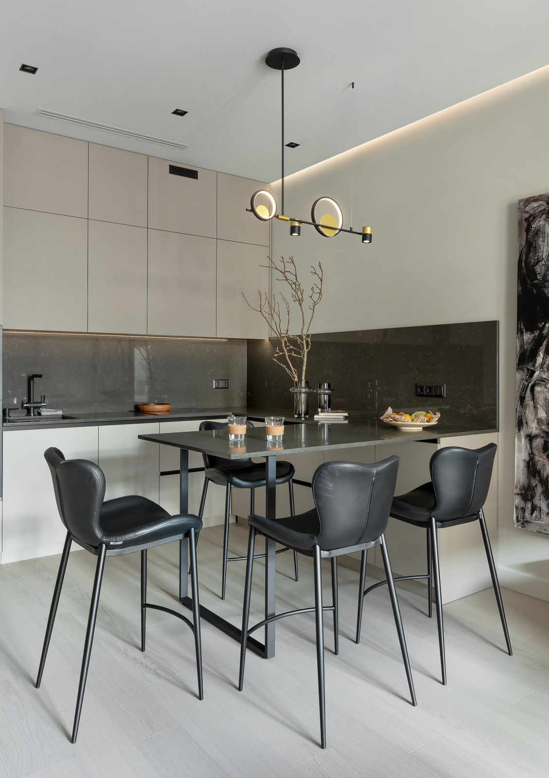 Квартира в центре Казани по проекту А.Ольхиной и Э.Исхаковой