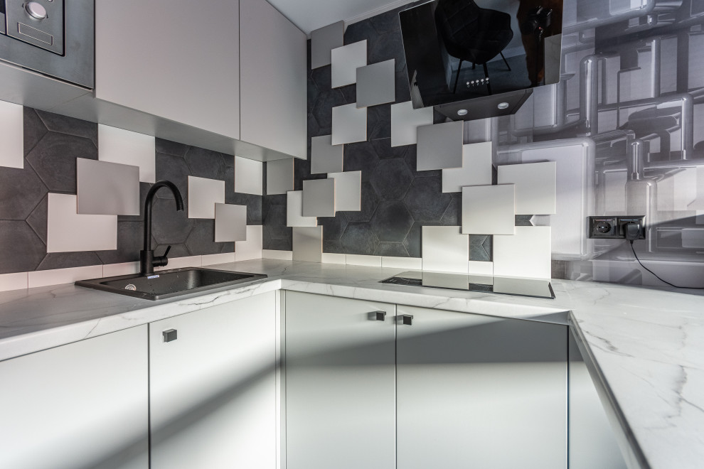 Монохром мужской