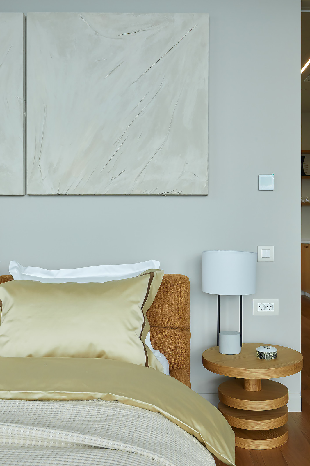 Квартира в Москва-Сити 2 (бежевое дерево)