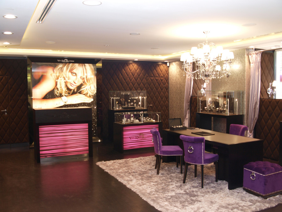 Бутик Van Der Bauwede