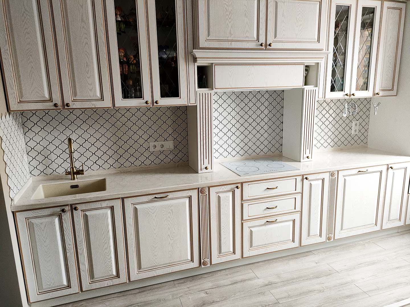 Столешница для классической кухни из искусственного камня Grandex