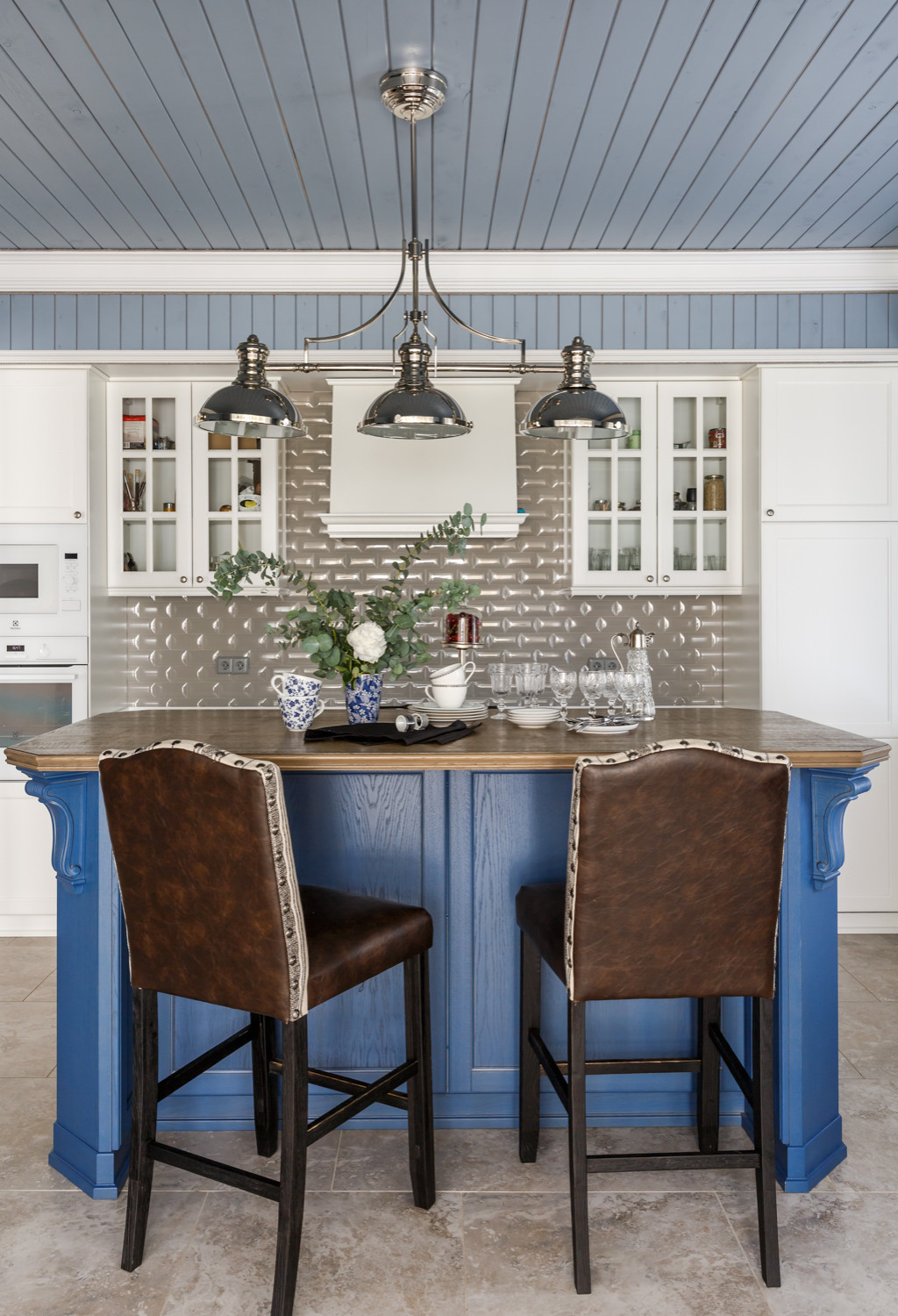 Houzz тур: Загородный дом для трех поколений одной семьи