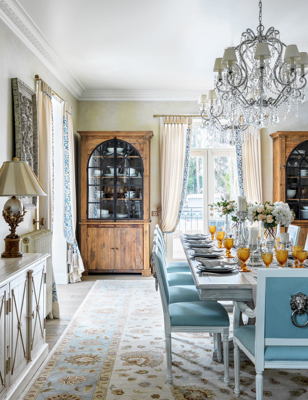 House that provide point of support