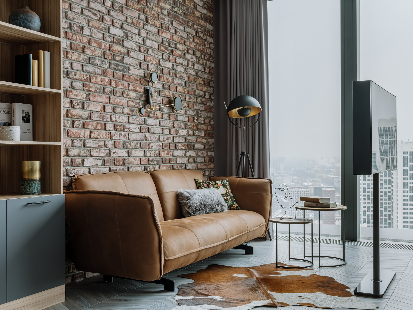 Kiss of foggy forest