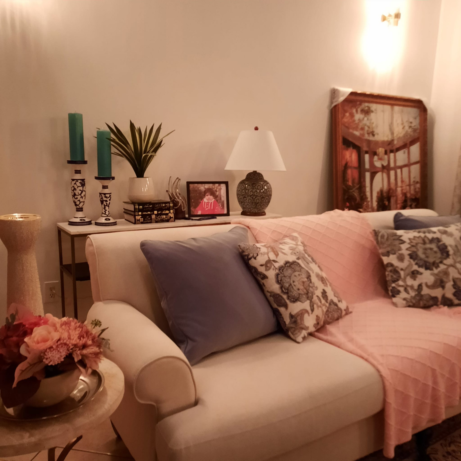 Transitional house decoration