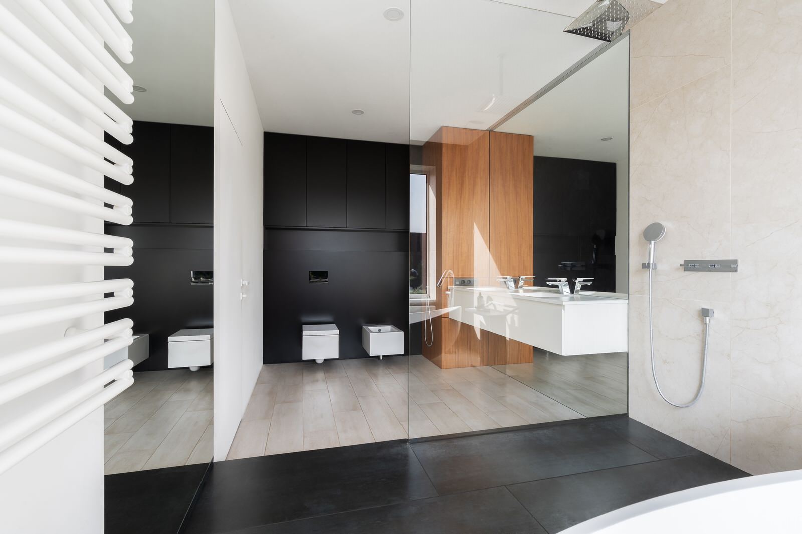 Белый дом на юге России