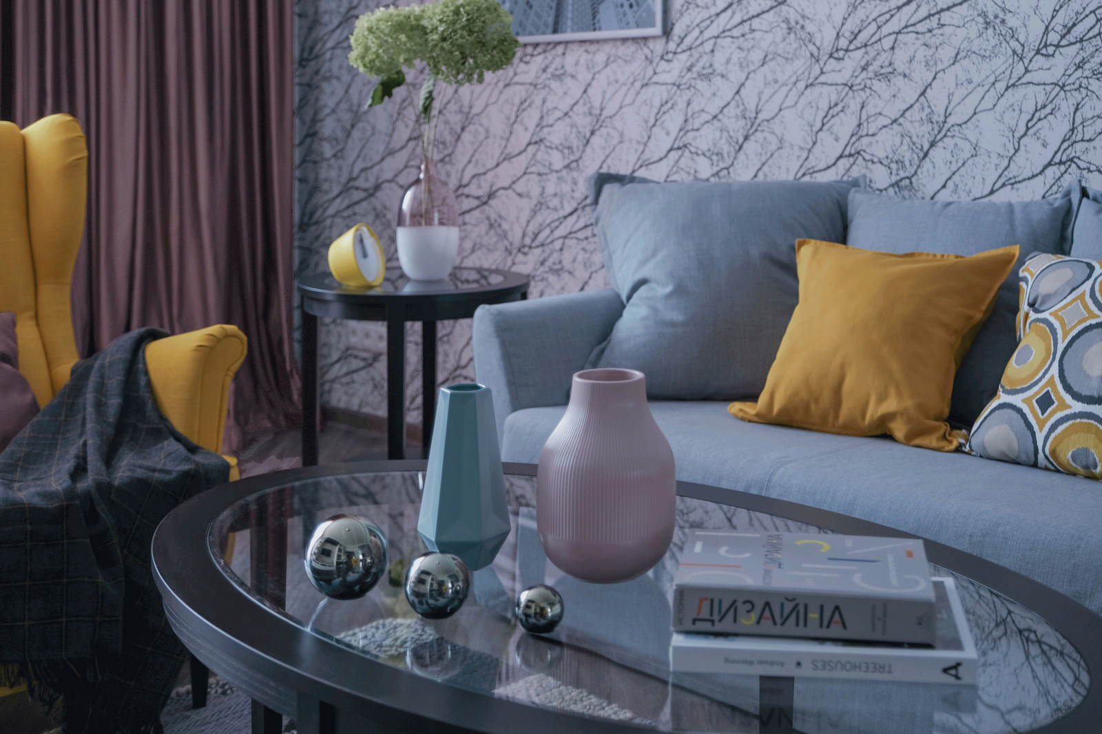 Двухкомнатная квартира для молодой девушки