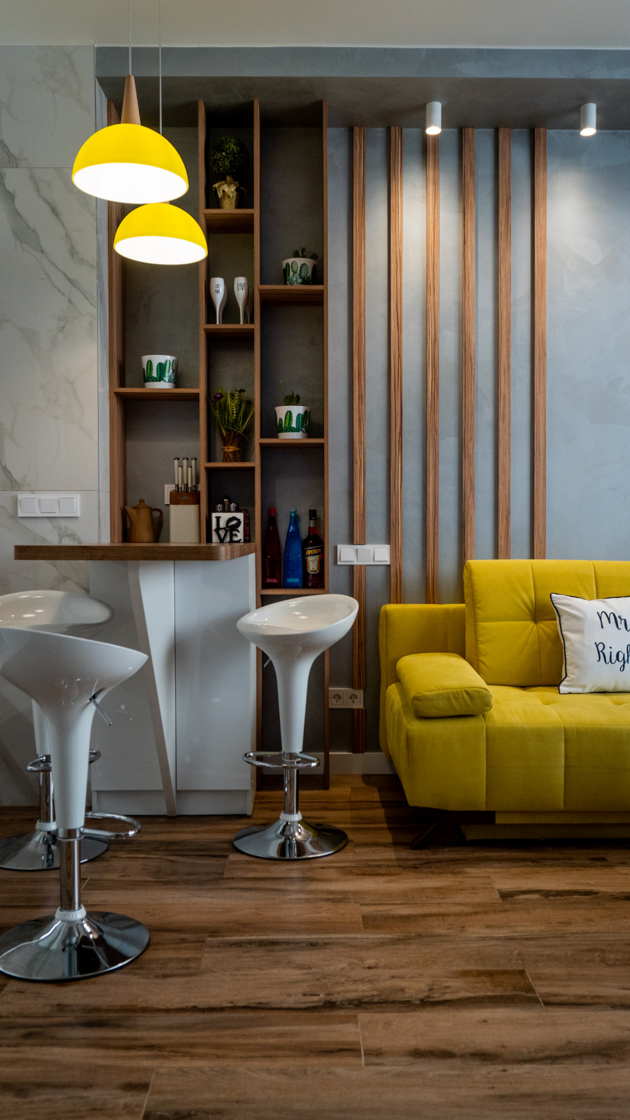 Квартира для молодой девушки