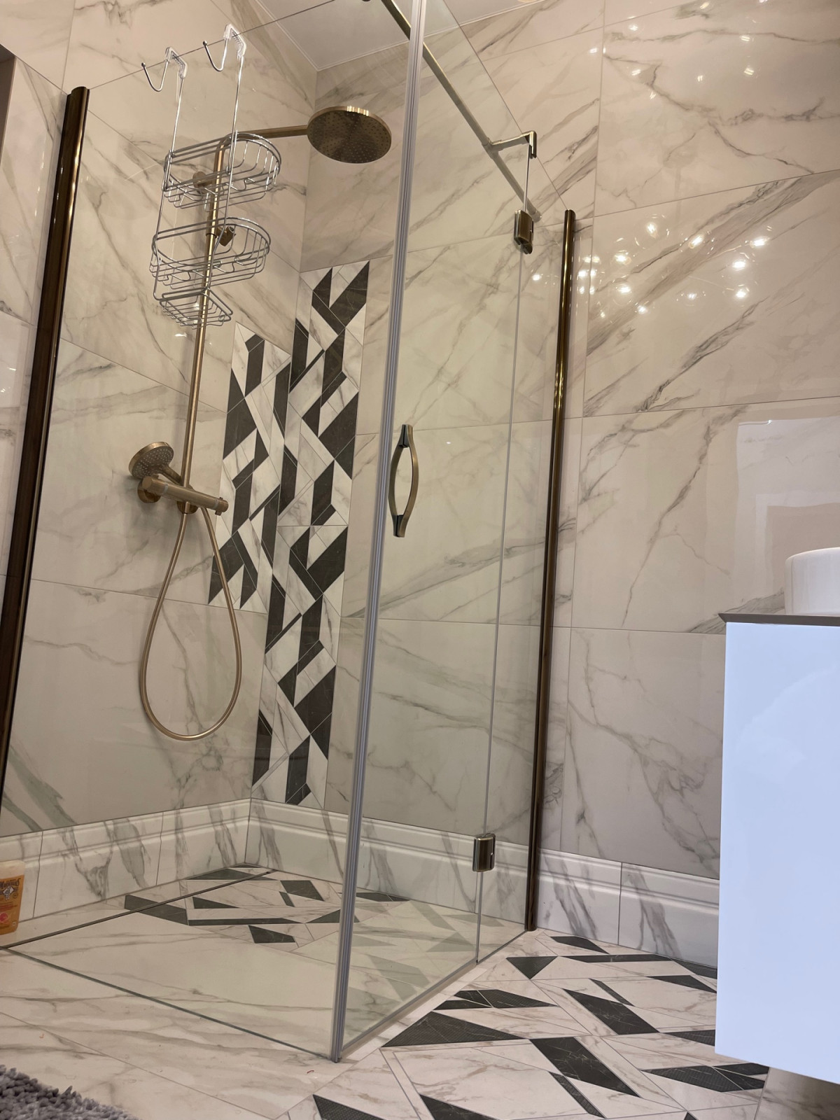 Санузлы в жилом доме на побережье, г, Геленджик