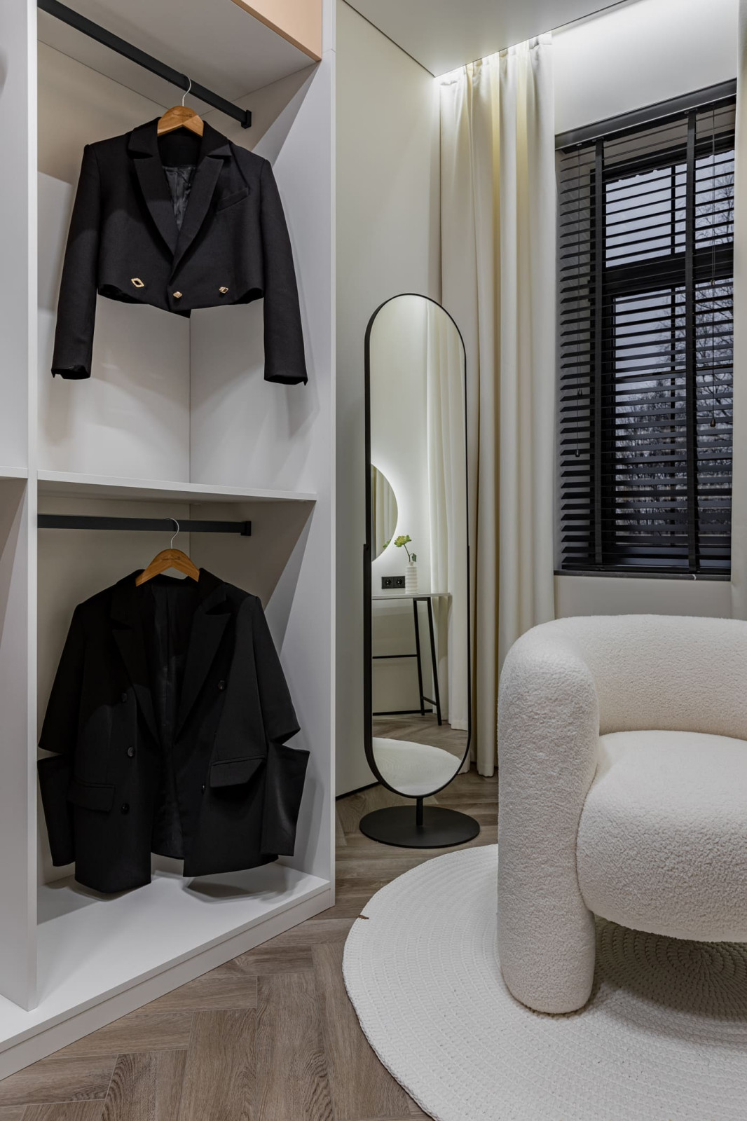 ДОМ "БАВАРИЯ"