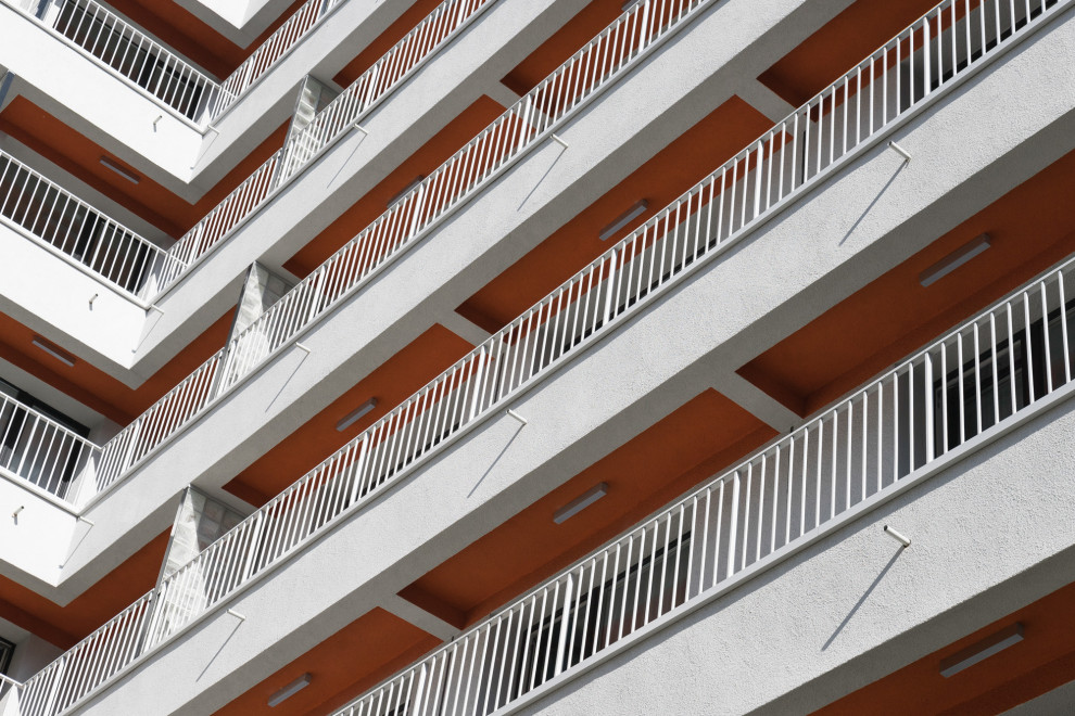 Дом с мостами