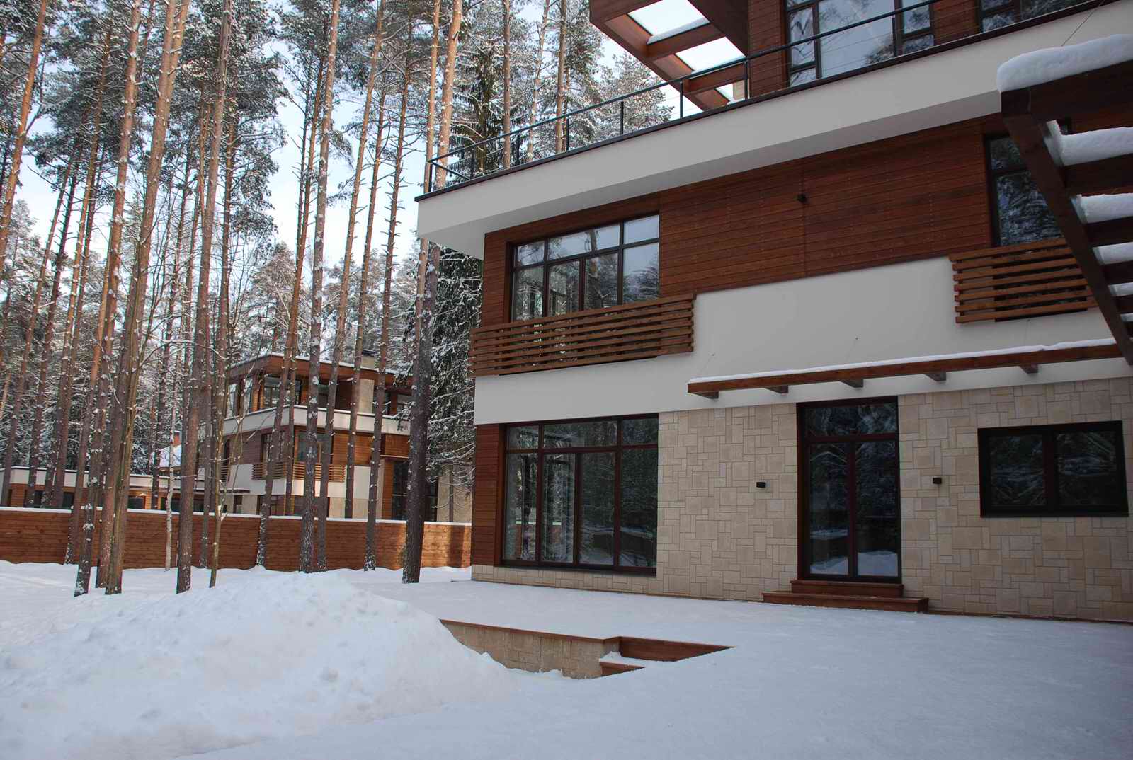 Жилой комплекс в п. Сосны