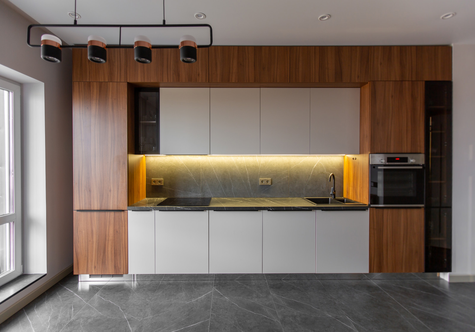 стильная кухня на Крестовском