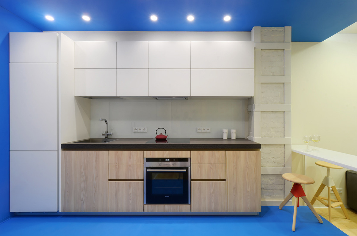 Houzz Украина: От «евроремонта» к синему подиуму на кухне