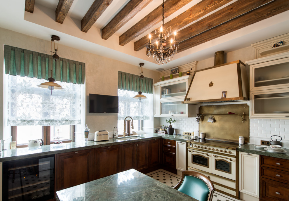 Classic style in history place