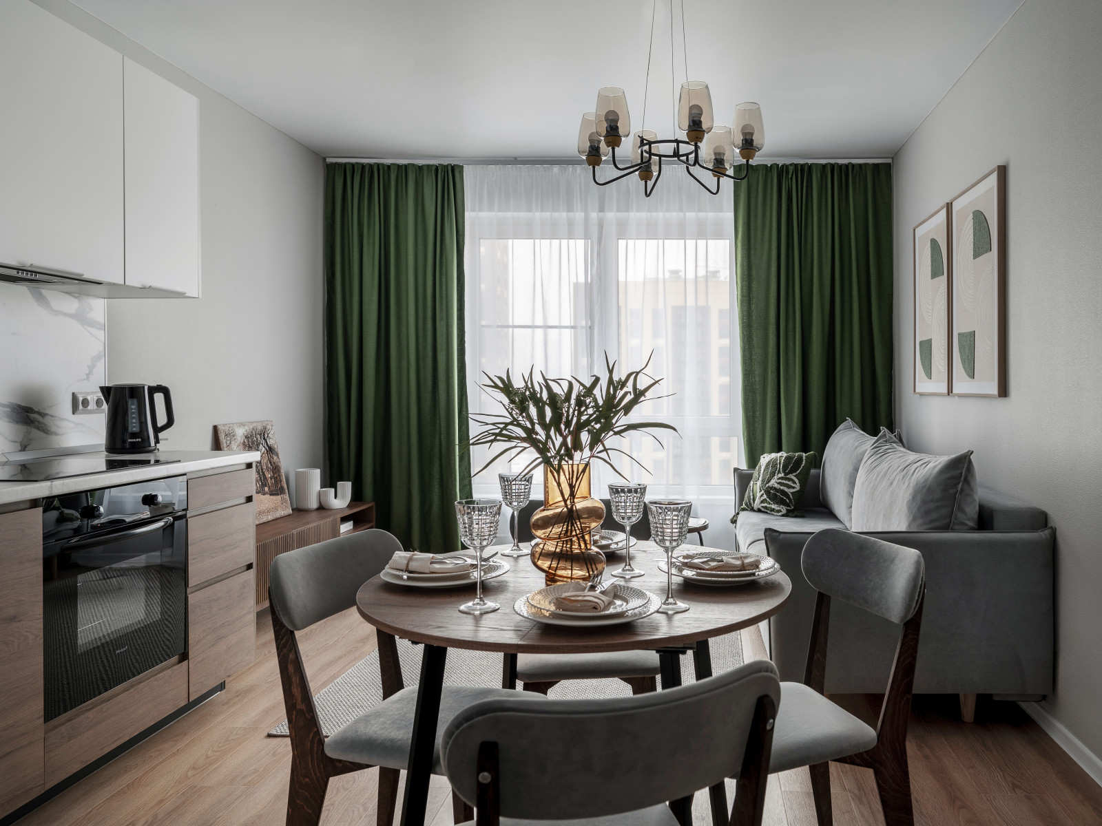 Трехкомнатная квартира для аренды на Амурской