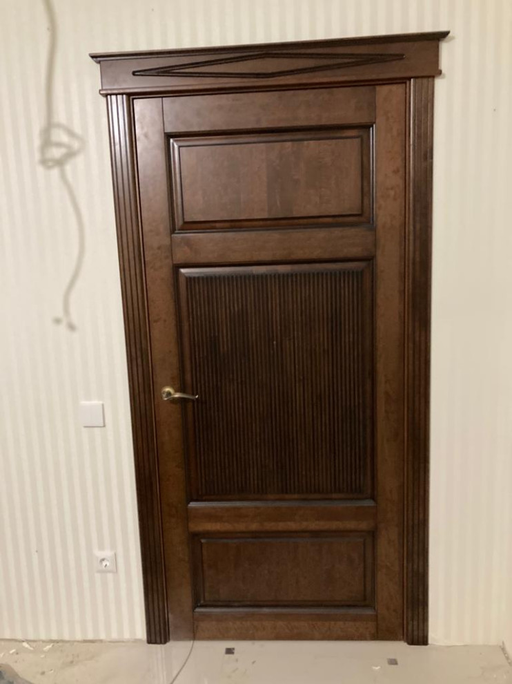 Двери из массива (фото работ с нескольких объектов)