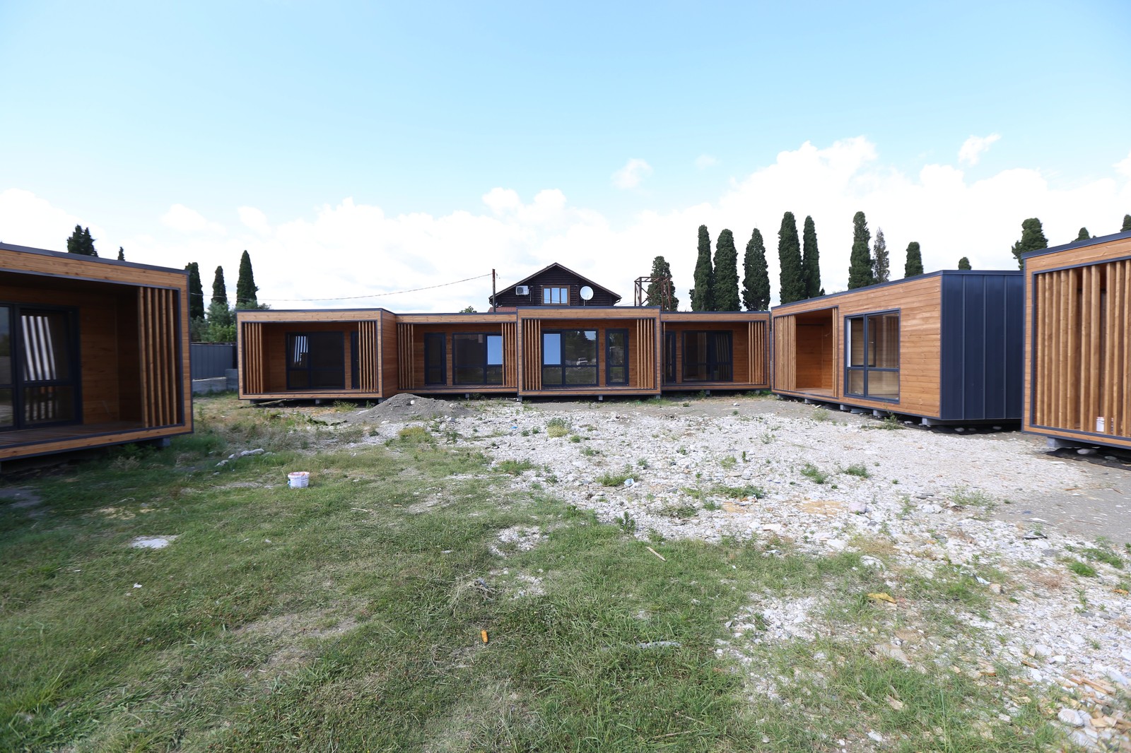 Гостинничный комплекс минидомов в Абхазии