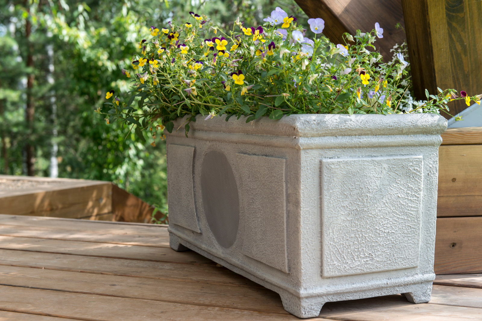 Загородная резиденция на берегу озера