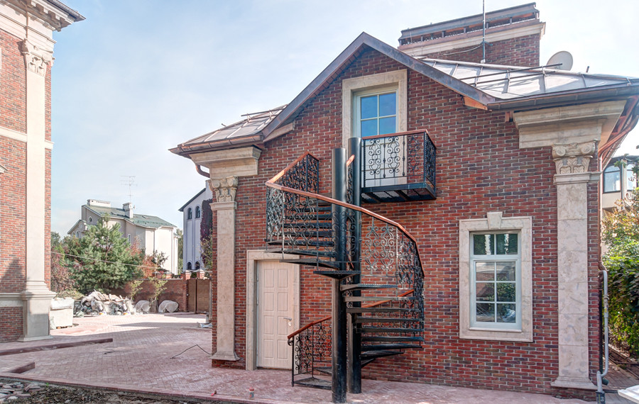 Отделка фасада дома