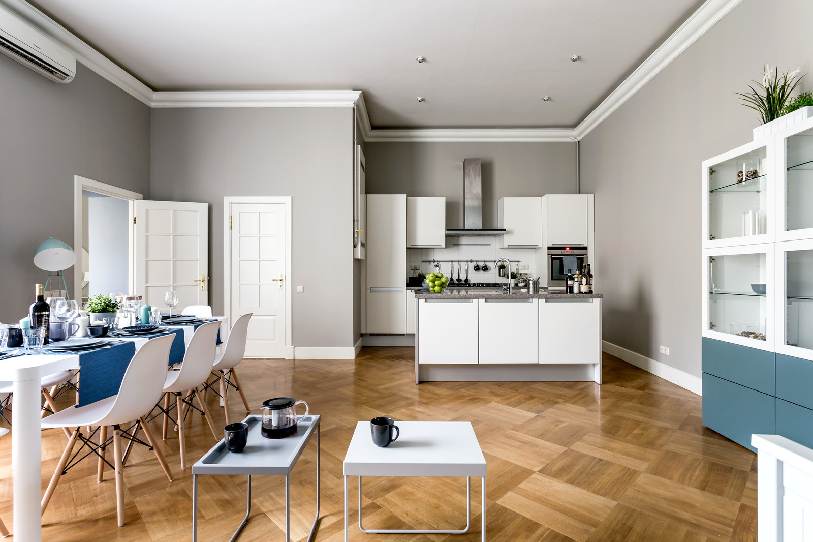 Квартира напротив Исаакиевского собора