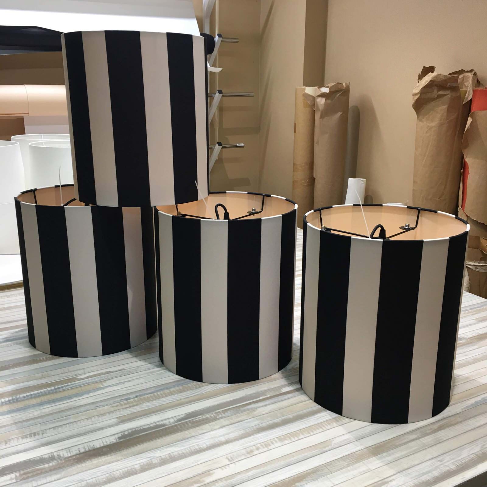 Абажуры из ткани на пластике