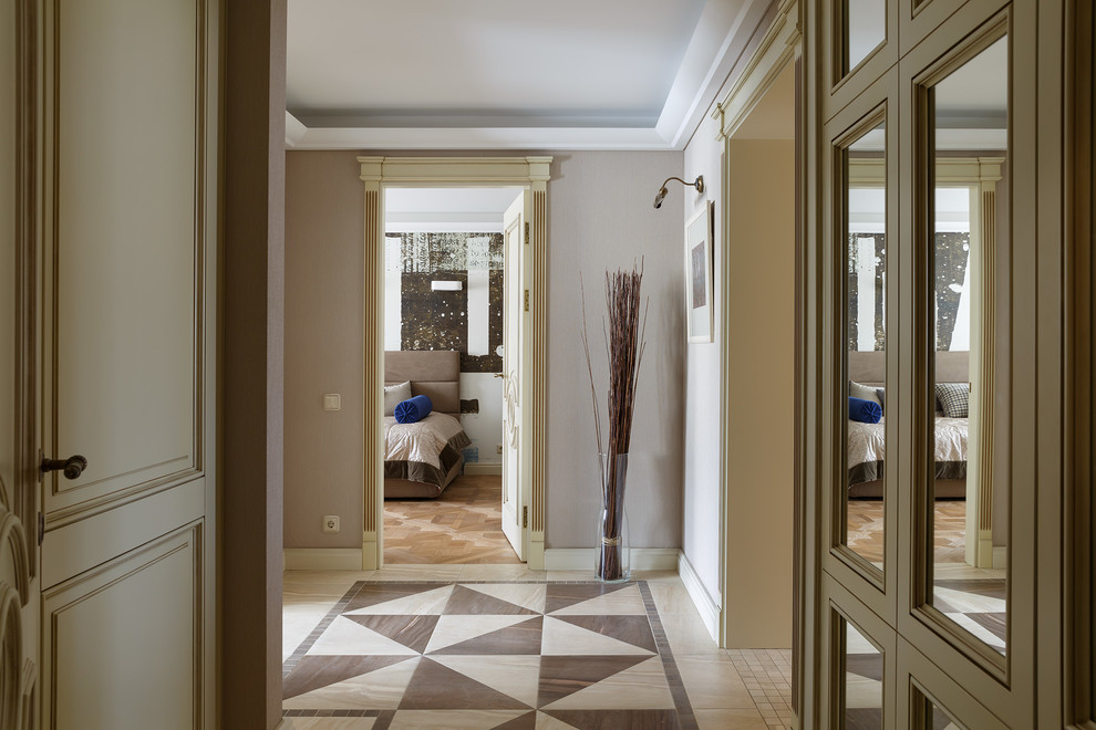 Квартира в Петродворце в классическом стиле - 124 м²