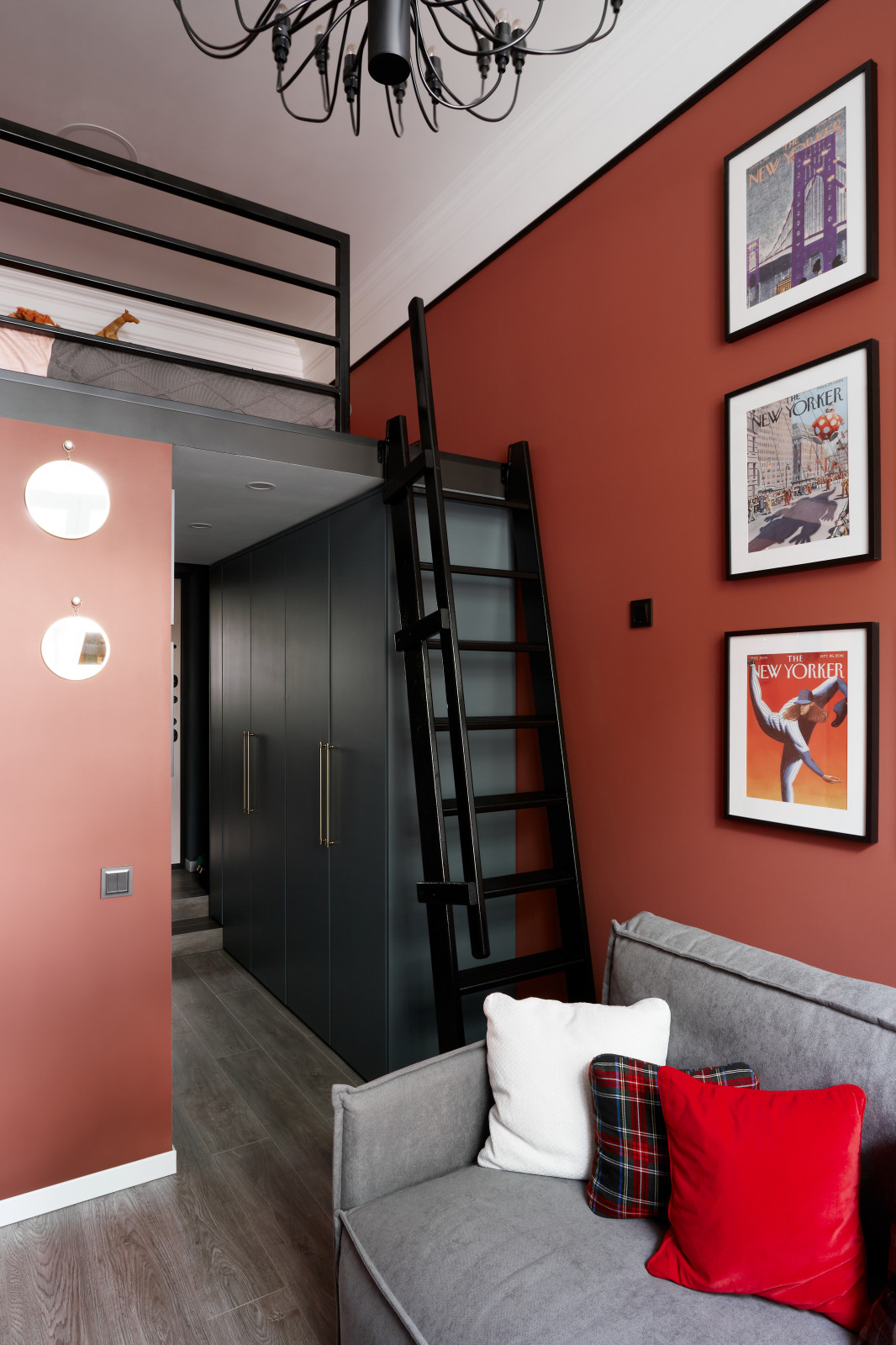 Студия со вторым уровнем