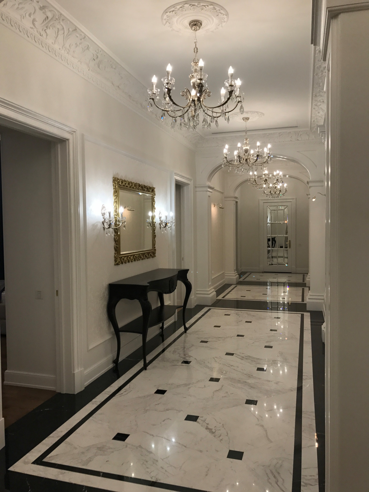 Смольный квартира