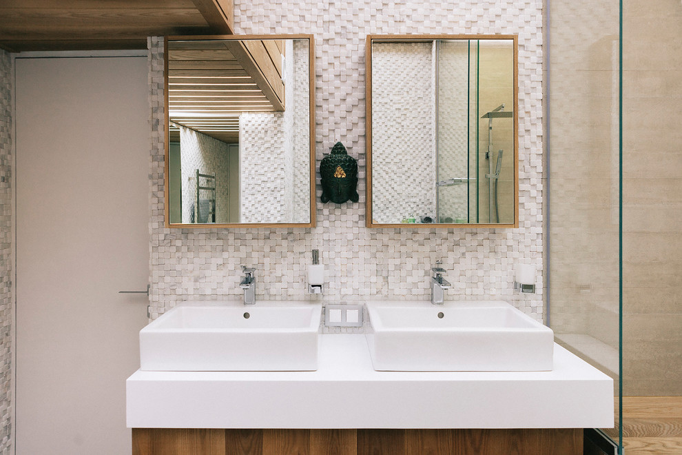 В гостях: Квартира на 37-м этаже с арт-объектами из металла