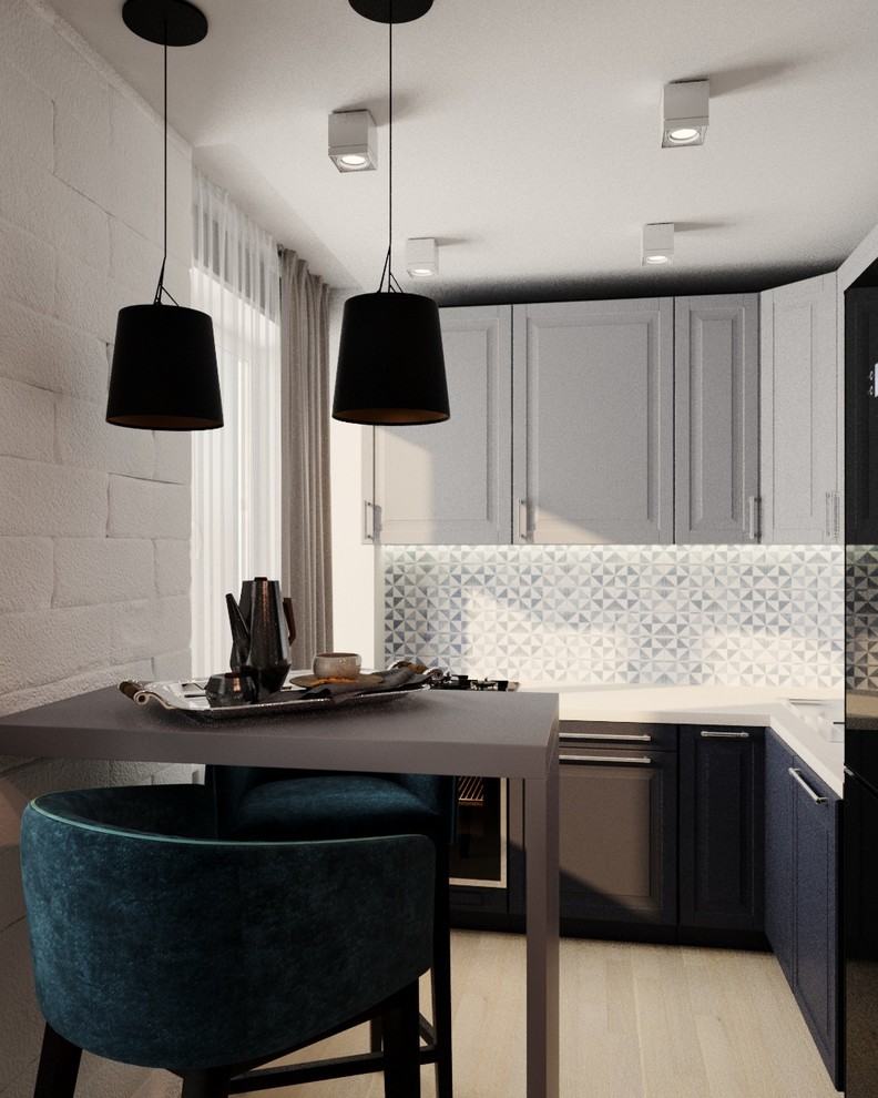 2-х комнатная квартира для молодой девушки