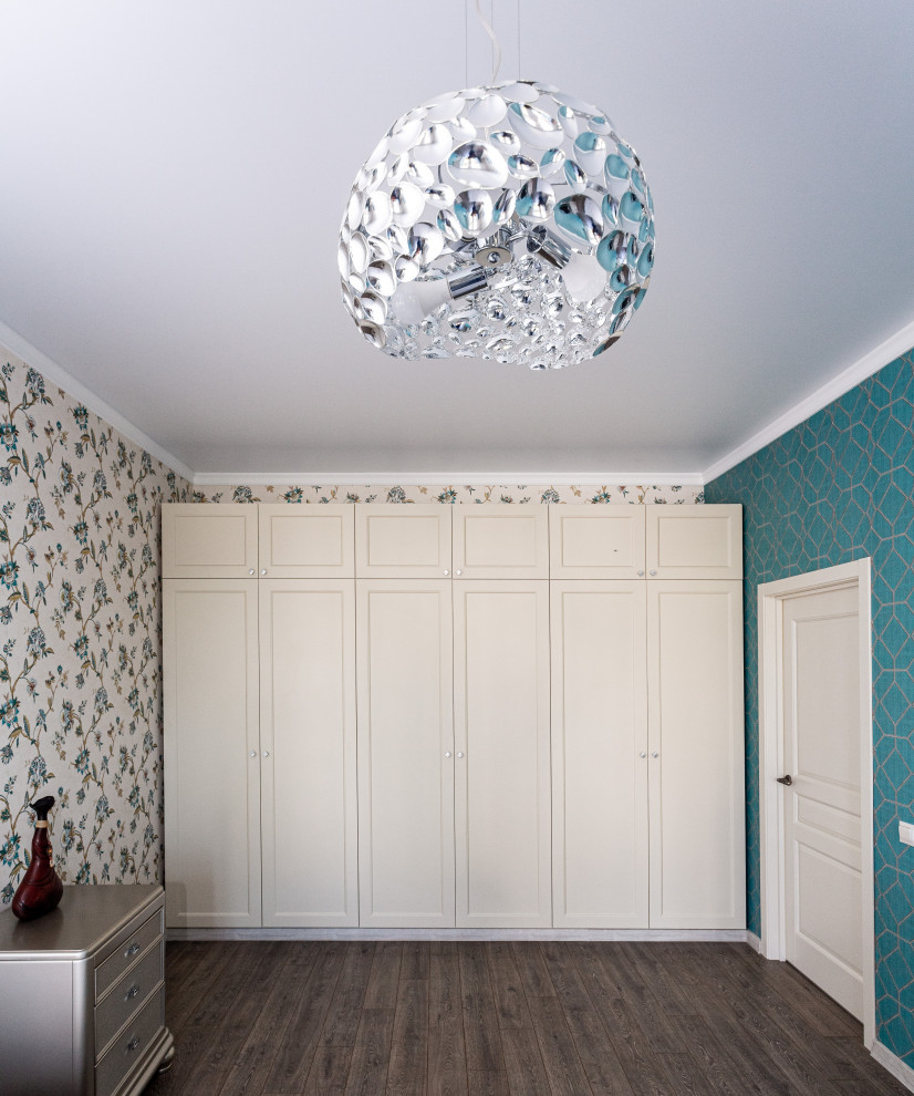 Шкаф в спальню в стиле современная классика