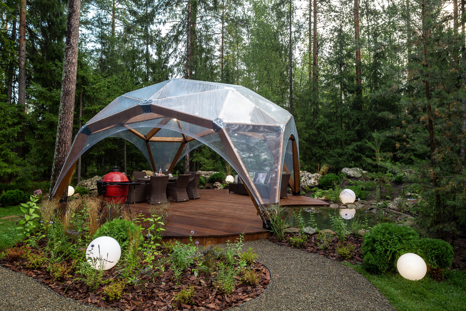 Обложка проекта: Дачный Ответ "Лунный сад"