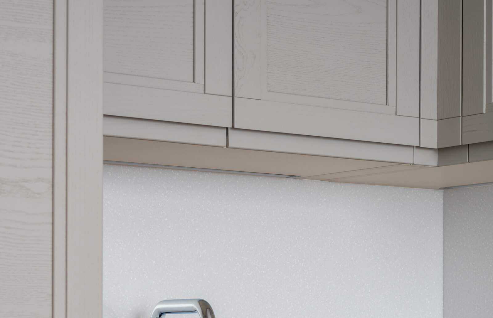 Угловая кухня Джаспер в цвете Экрю от дизайнера