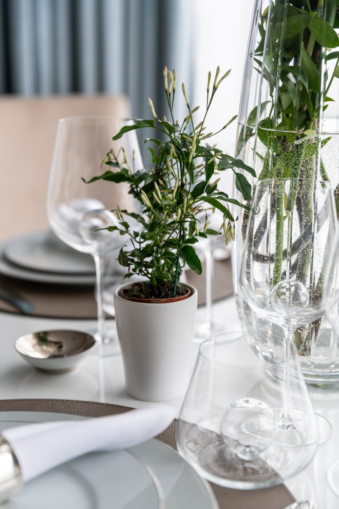 Бежевый и зеркала