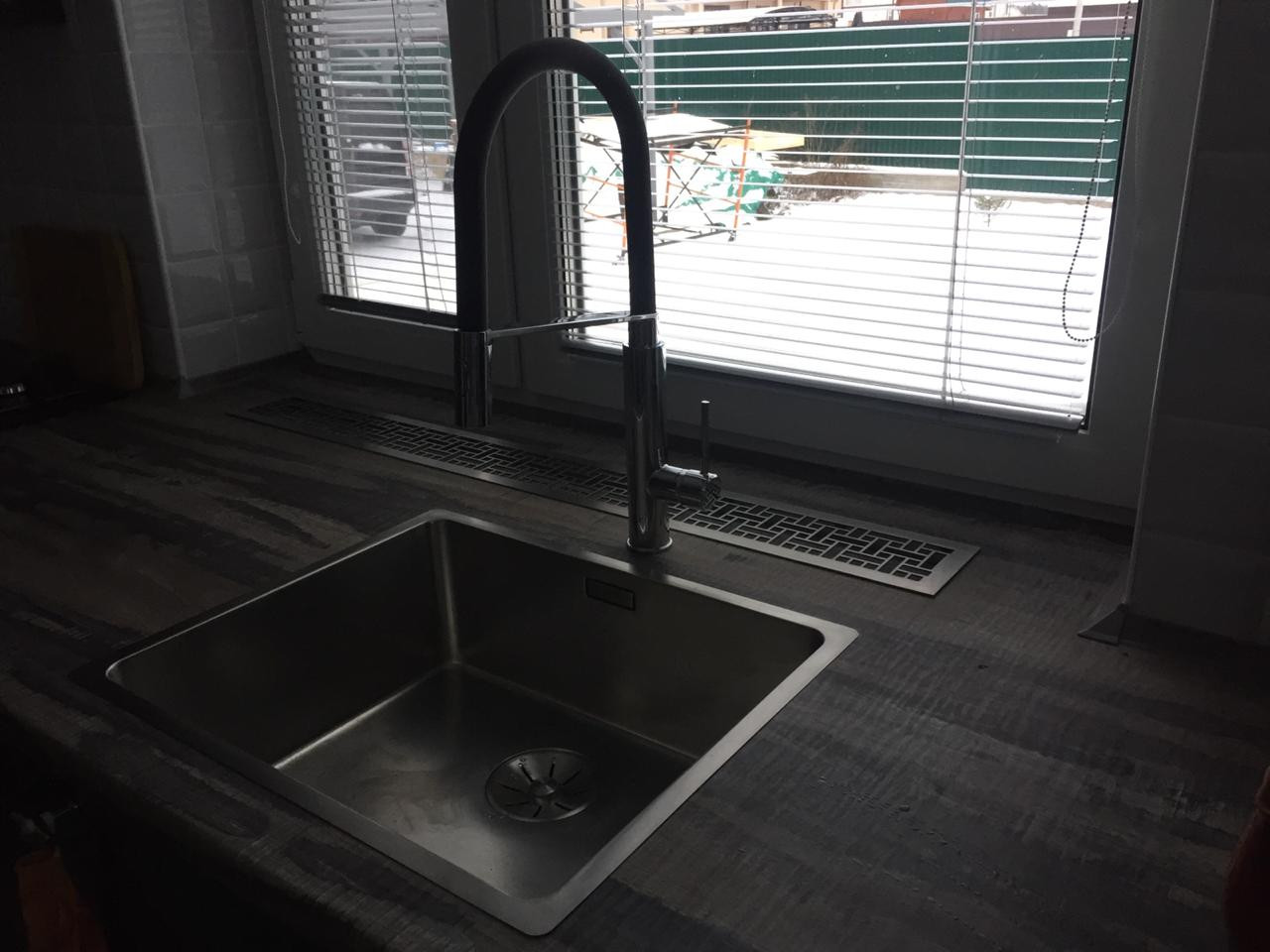 Решетки для подоконников и столешниц