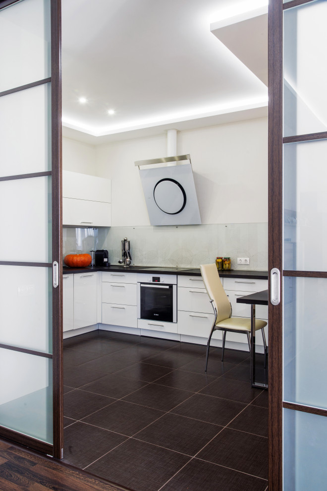 Дом на набережной