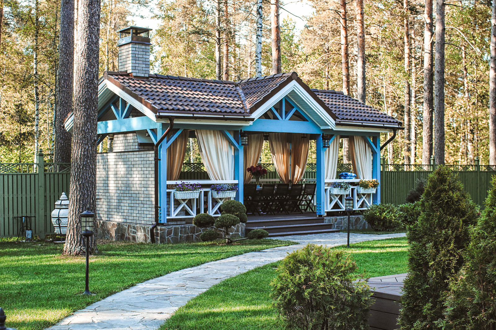 Орехово, разработка фасадов и малых сооружений