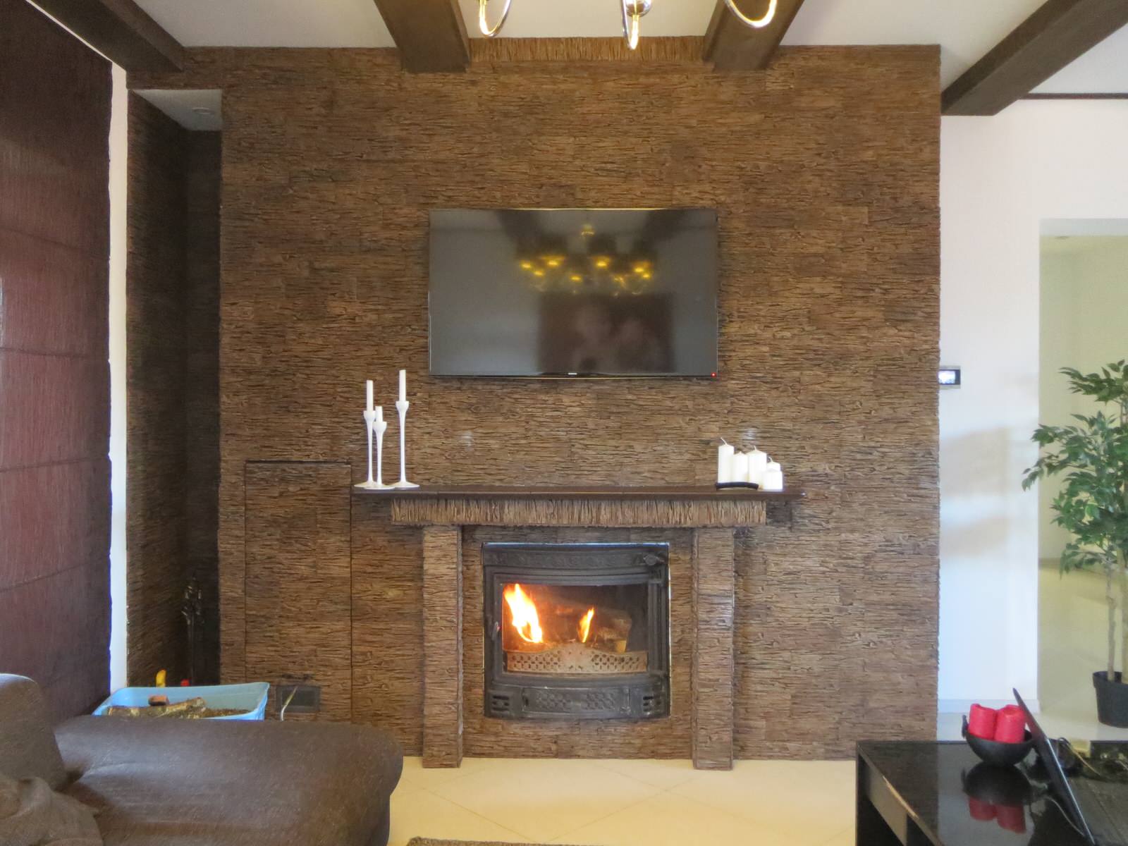 Камин с водным контуром в дачном доме в д. Бовбли